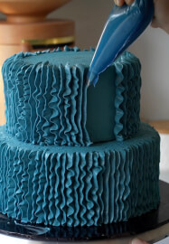 Elegant Buttercream Ruffle Cake Workshop