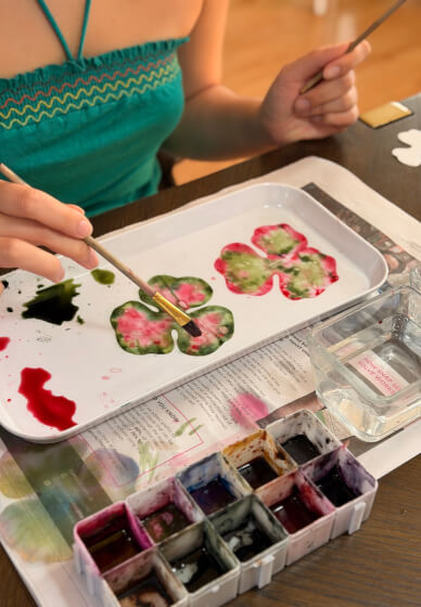 Embroidery Workshop: Anemone Brooch