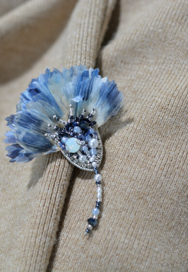 Embroidery Workshop: Mother's Day Carnation Brooch