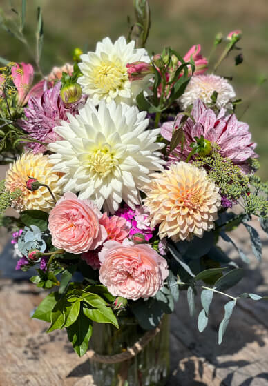 Farmer–Florist Workshop: Garden Style Vase Arrangement