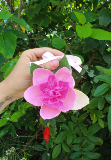 Festive Flower Ornaments Workshop with Drinks and Sweet Treats