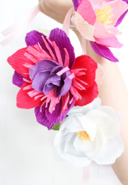 Festive Flower Ornaments Workshop with Drinks and Sweet Treats