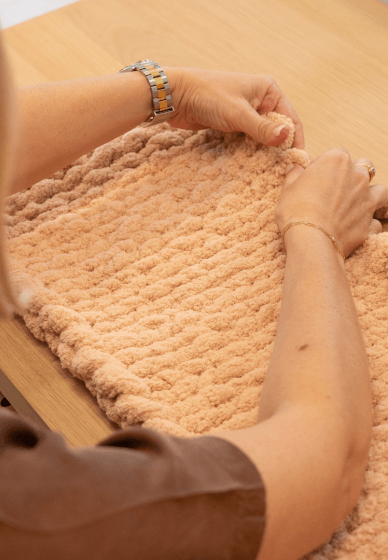Finger Knitting Workshop | Beginner