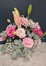 Floral Arrangement Class