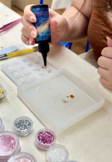 Floral Earring Resin Jewellery Workshop