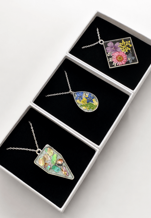 Floral Resin Jewellery Art Workshop