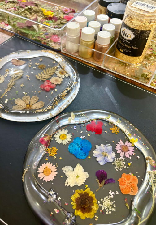 Floral Trinket Tray Resin Art Workshop