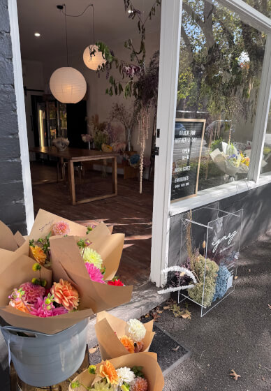 Floristry Workshop - Hat Box Arrangement