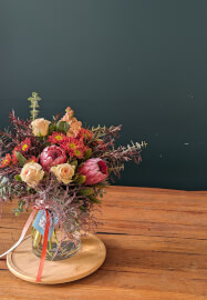 Floristry Workshop: Seasonal Vase Arrangement