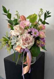 Floristry Workshop: Trending Vase Arrangement for Beginners