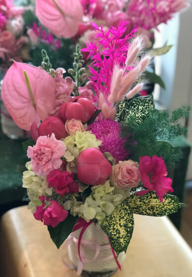 Flower Arranging Workshop: Blooming Peonies (BYO Vase)