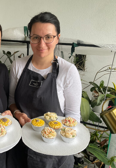 Flower Cupcake Decorating Class for Beginners