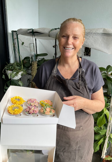 Flower Cupcake Decorating Class for Beginners