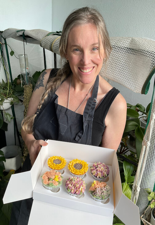 Flower Cupcake Decorating Class for Beginners