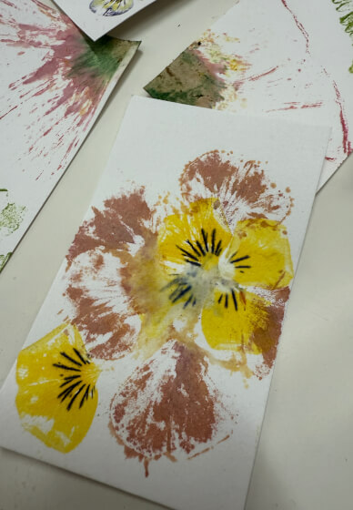 Flower Hammer Nature Print Making Workshop