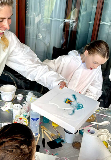 Fluid Pouring Art Workshop - Kids