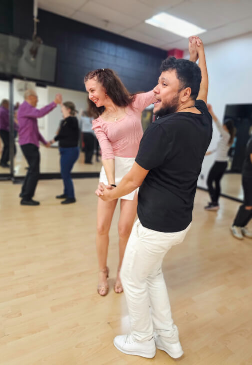 Four Week Beginner Modern Bachata Dance Course