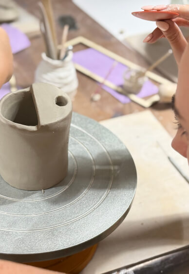 FriClay Clay and Sip Class