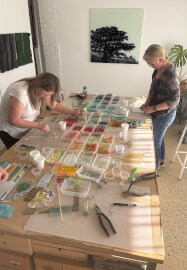 Fused Pattern Glass Platter Course