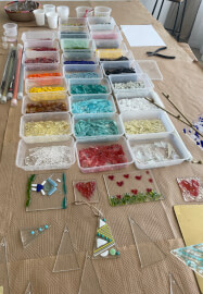 Fused Pattern Glass Platter Course