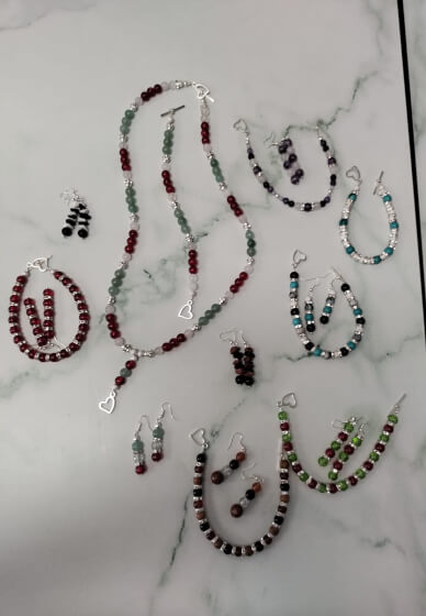Intuitive Gemstone Jewellery Making Class