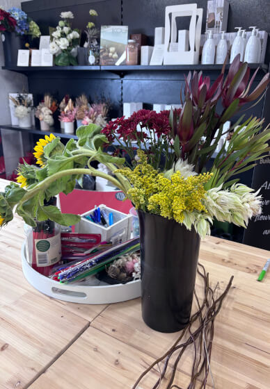 Gentle Growth Floristry Workshop: A Seasonal Evening Journey