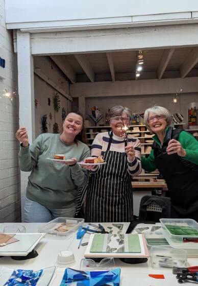 Get Together Group Glass Class for Beginners