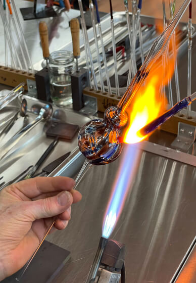 Glass Blowing Class for Intermediate / Advanced: Taster