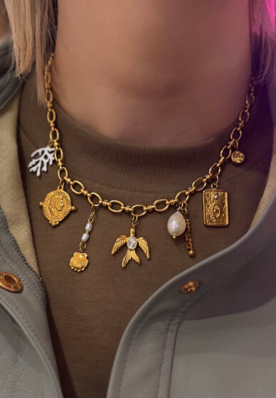 Gold Charm Bar and Workshop: Design Your Own Jewellery