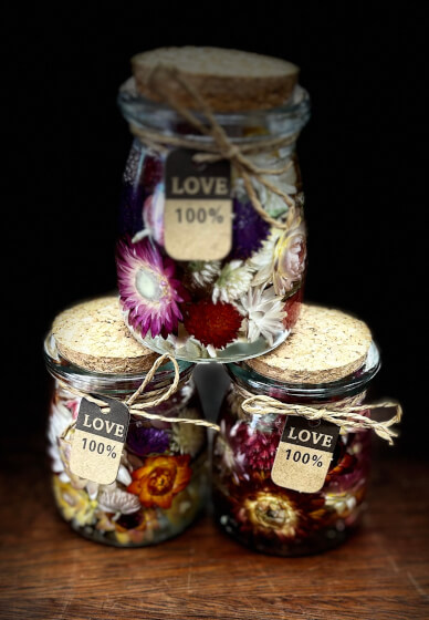 Gorgeous Mini Dried Flower Herbarium Craft Class