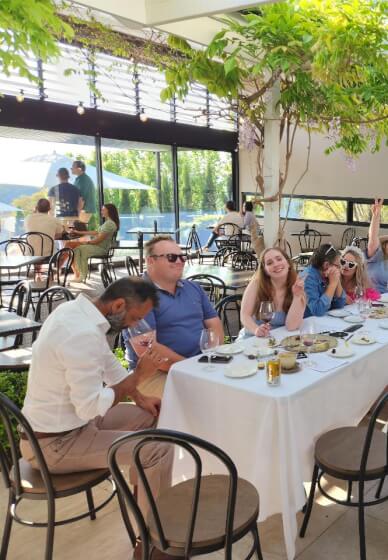 Half-Day Canberra Winery Tour with Banquet Lunch