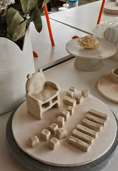 Hand Build Pottery Class for Beginners