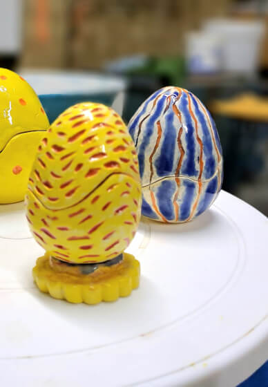Hand Building Pottery Class