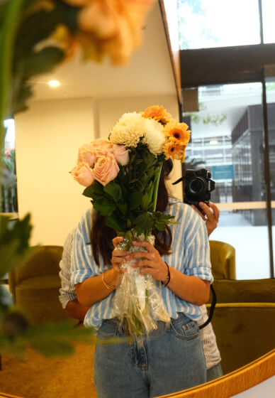 Hand-tied Bouquet Workshop: Bloom and Bind Workshop