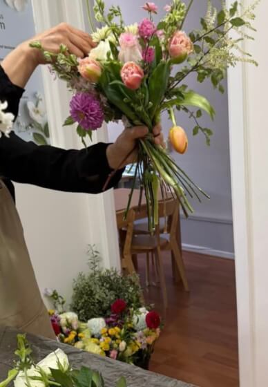 Hand Tied Bouquet Workshop