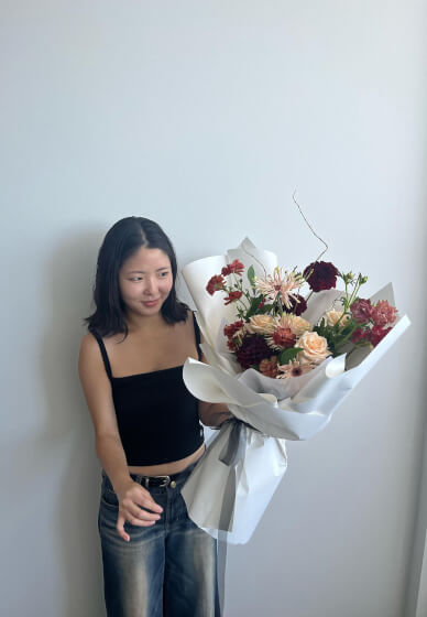 Hand-Tied Flower Bouquet Arranging Class