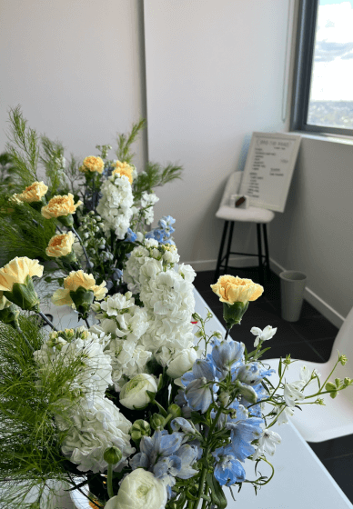 Hand-Tied Flower Bouquet Arranging Class