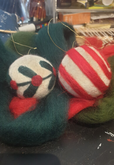 Handmade Holidays: Needle Felted Decoration Workshop