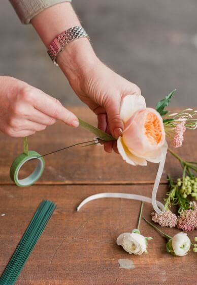 Hen's Day Flower Crown and Wrist Corsage Workshop