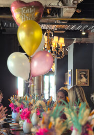 Hen's Party Preserved Flower Workshop