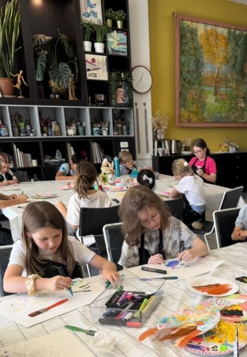 Holiday Half Day Art and Craft Workshop for Kids