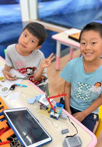 Holiday Robotics with Lego Workshop