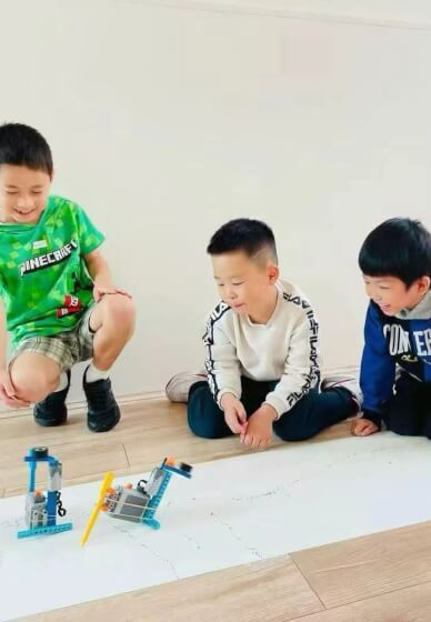 Holiday Robotics with Lego Workshop