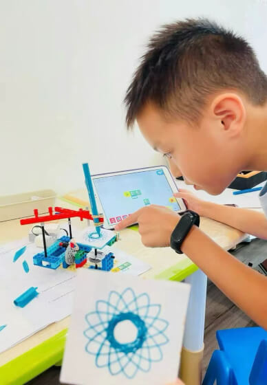 Holiday Robotics with Lego Workshop