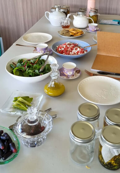 Honey and Beyond Herbal Workshop
