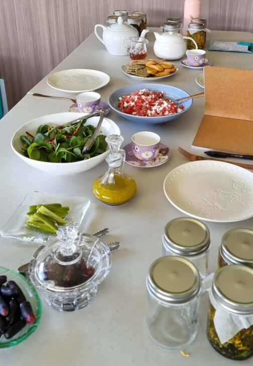 Honey and Beyond Herbal Workshop