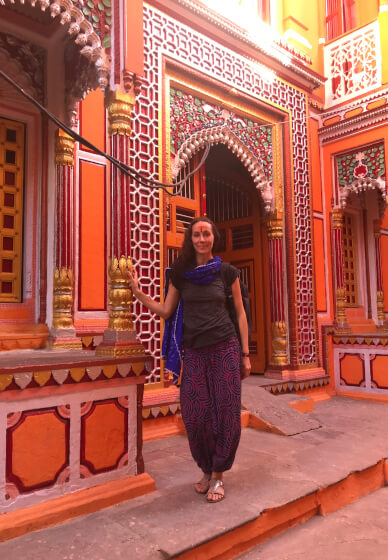 Individual Traditional Yoga Saghana Class