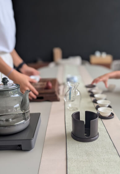 Intimate Chinese Tea Ceremony and Tasting Experience