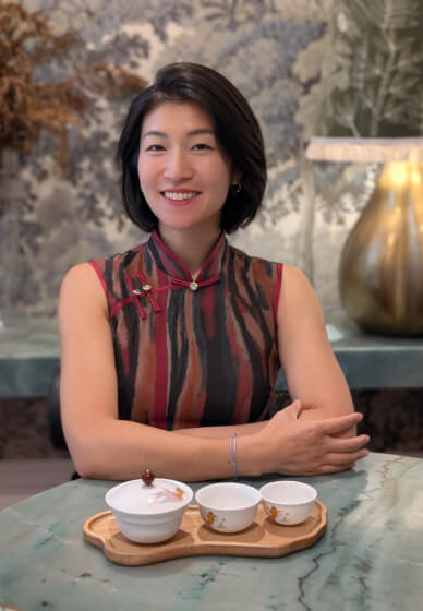 Intimate Chinese Tea Ceremony and Tasting Experience