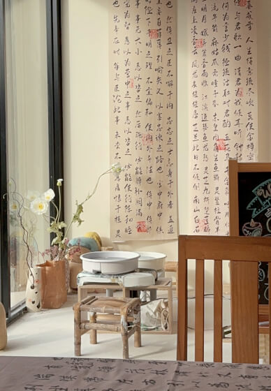 Intro to Pottery Wheel Workshop: DIY Style